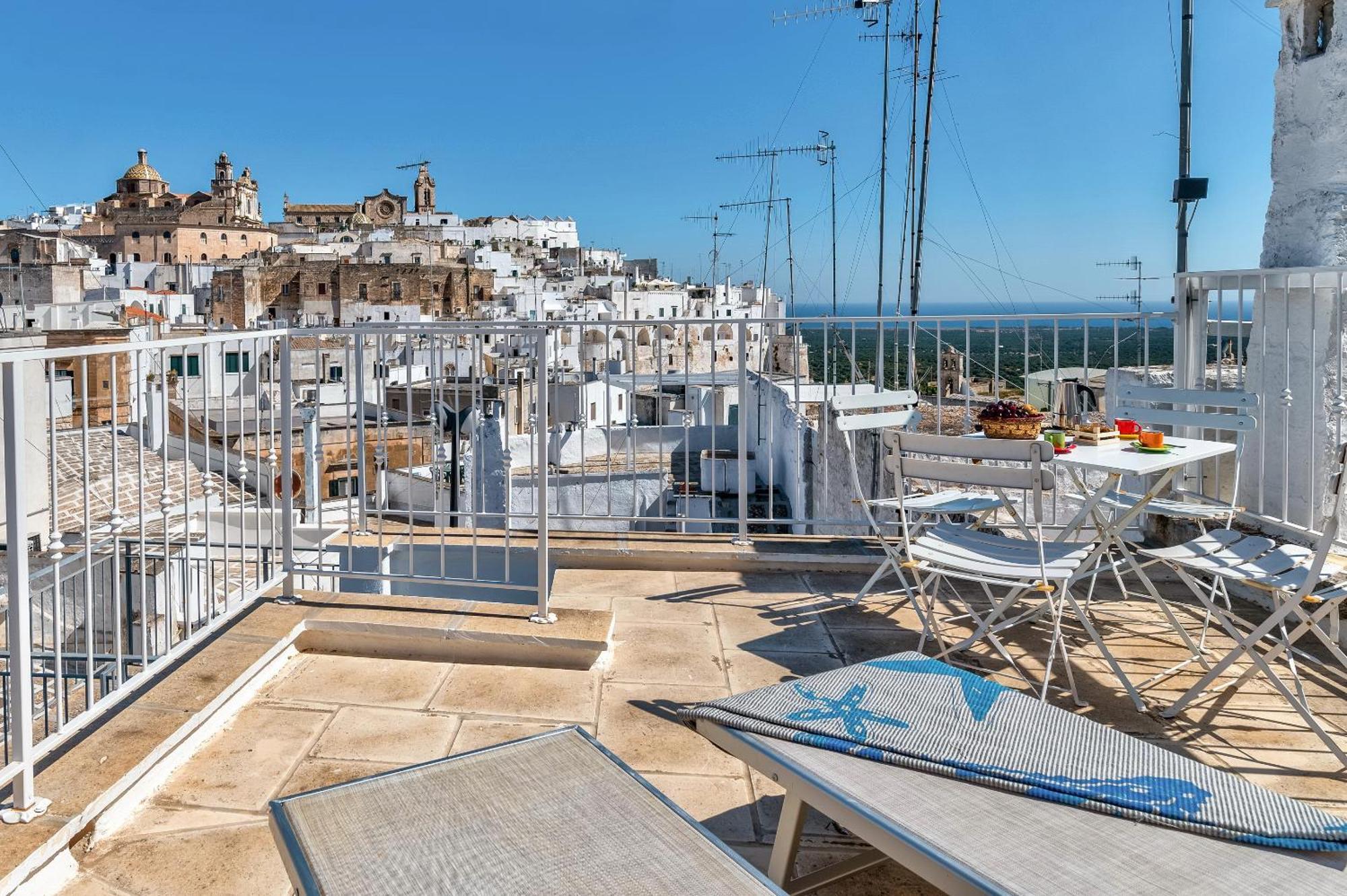شقة Ostuni Style - 2 Terraces With Sea Views المظهر الخارجي الصورة